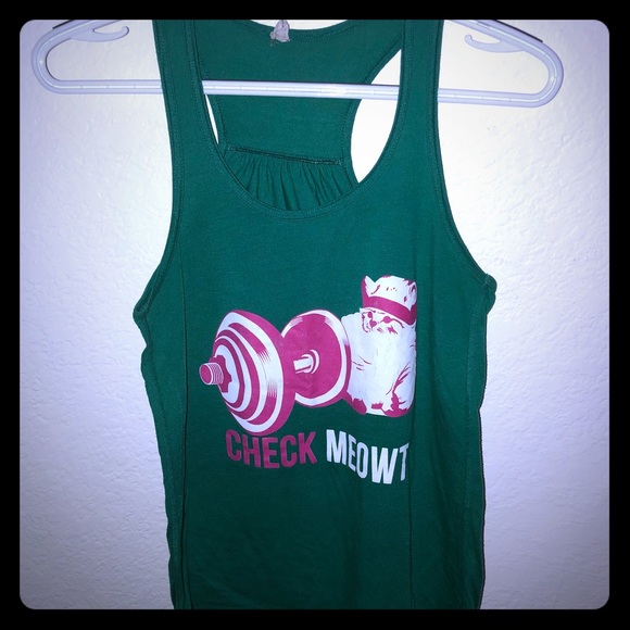 Women’s workout tank - Picture 1 of 1